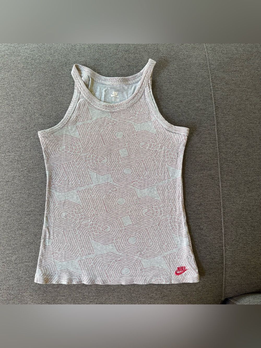 Nike Gray Red Geometric Print Tank Top Athletic Sportswear Workout Gym L